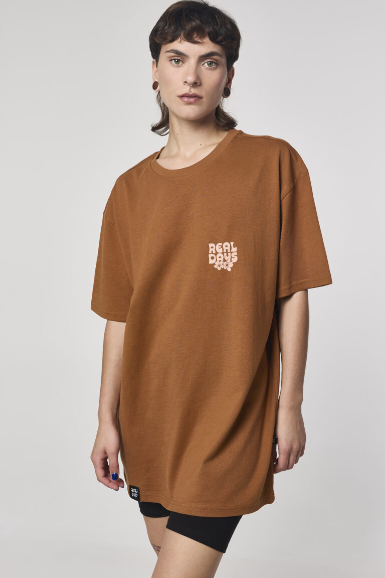 Toffee Gaia Oversized T-shirt